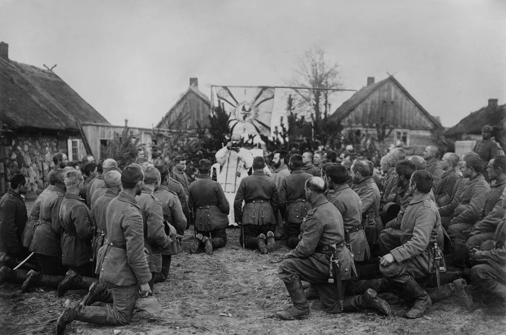 German Soldiers Worship At Mass Before Battle 1914 18 Bsloc2013545 german-soldiers-worship-at-mass-before-battle-1914-18-bsloc2013545