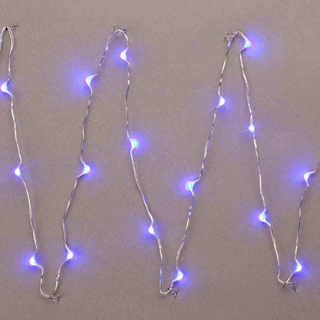 Gerson 37924 30 Light 5' Silver Wire Battery Operated Blue LED Micro