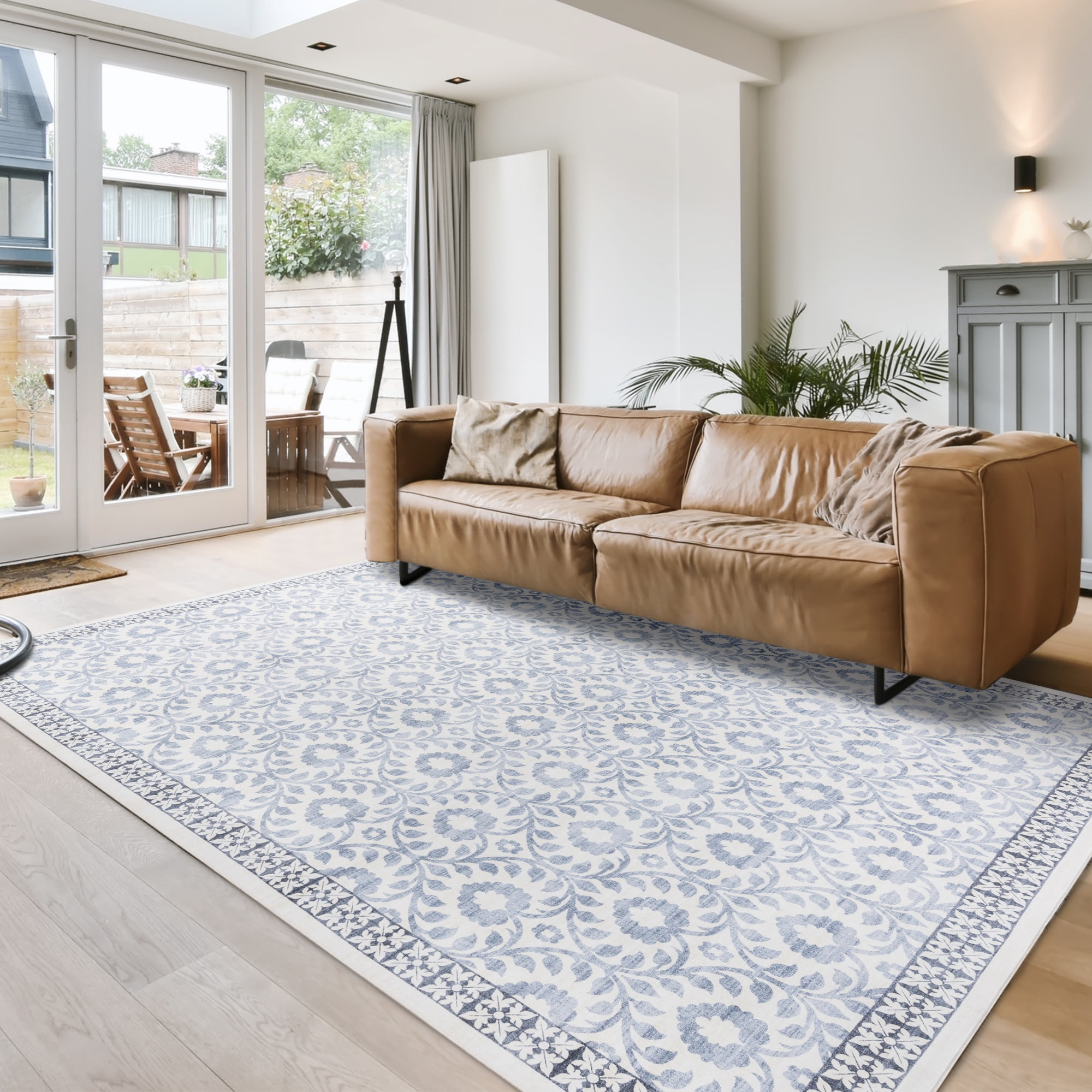 Esme Blue and Ivory Geometric Floral 6' x 9' Area Rug
