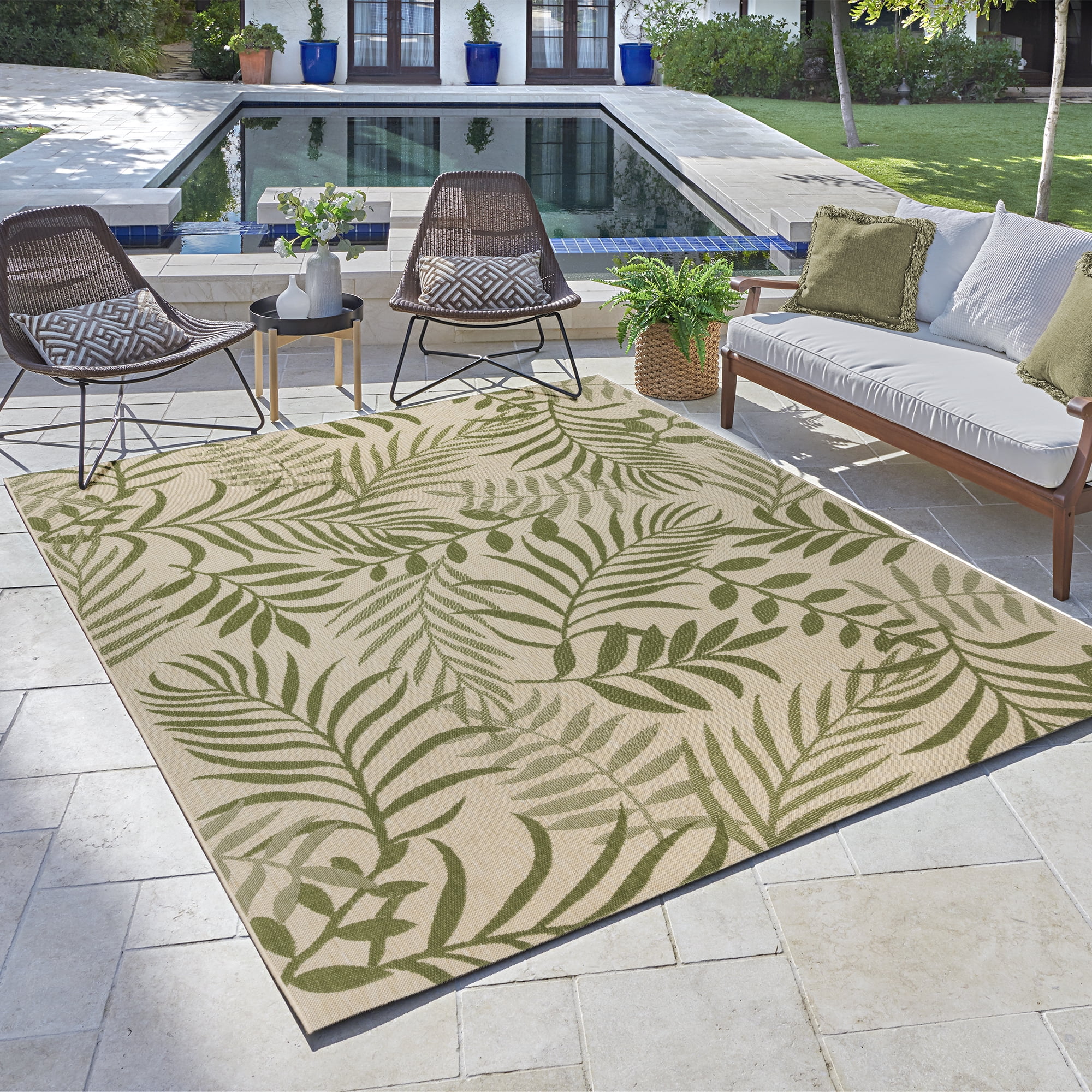 Gertmenian Paseo Akimbo Coastal Floral Sand Palm Outdoor Area Rug, 9x13