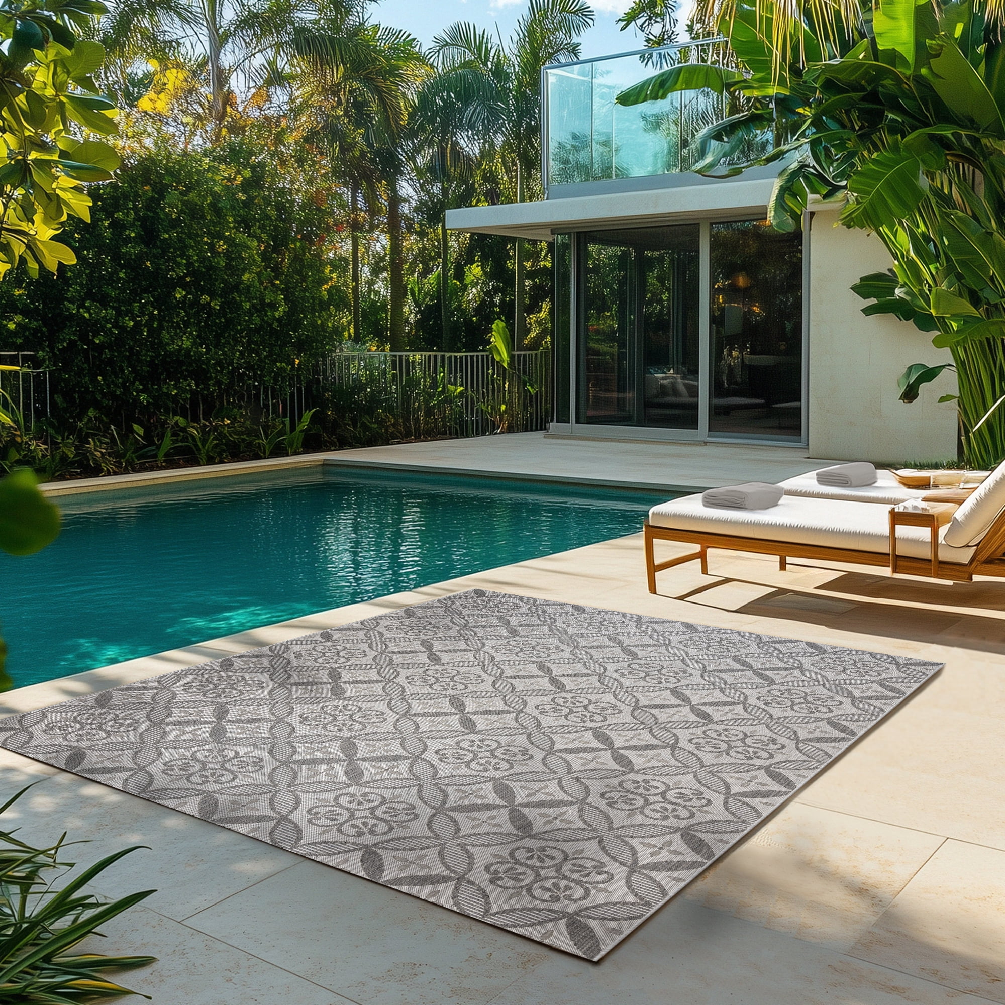 Gertmenian Paseo Niala Transitional Floral Ash/Steel Indoor Area Rug, 6x9