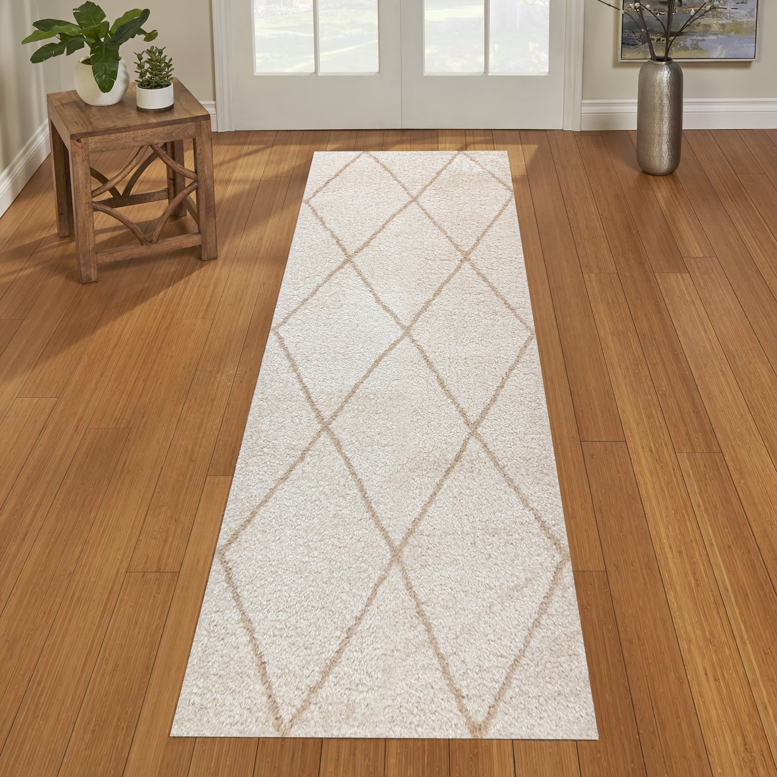 Ivory Diamond Pattern Tufted Shag Runner Rug