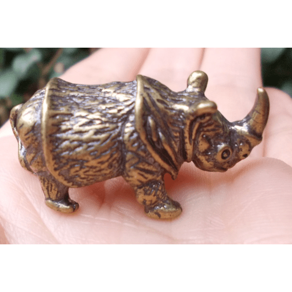 Get 2 pieces Vtgbrasslover Vtg Vintage style brass rhinoceros Statues Small  ornament  rhinoceros statues figure  mini toys gift FengShui 09