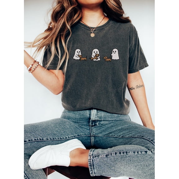 Ghost Trio Dachshund Tshirt, Weenie Dog Lover Tee, Spooky Doxie Owner, Haunted Ghosts Crew Shirt, Fall Season Dog T-Shirt