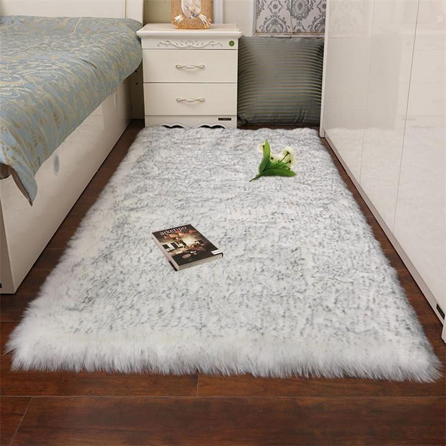 Ghouse Rectangular White With Grey Tips Area Rug 6x9 feet, Thick and