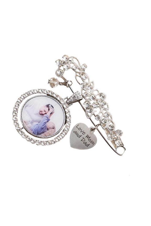 Cartoon Brooch With Cultural Designs Ideal For Clothing Decoration And Souvenirs