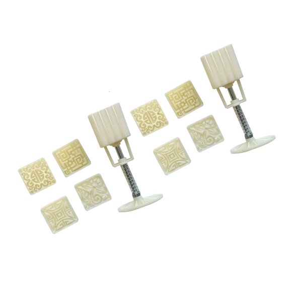 Giaone Festival Hand Press Cake Dessert Cutter with Delicate Pattern for Gatherings