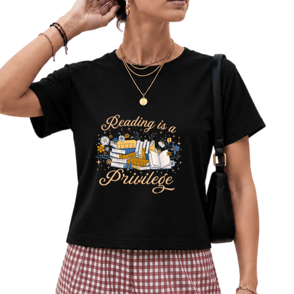 Giffimy Women's Black Reading Is A Privilege Floral Stacked Book Graphic Short Sleeve Crop T-Shirt Daily XS-XL Top