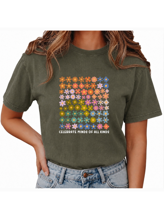 Women's Green Colorful Daisy Grid Vintage Washed T-Shirt Short Sleeve Relaxed Fit Top