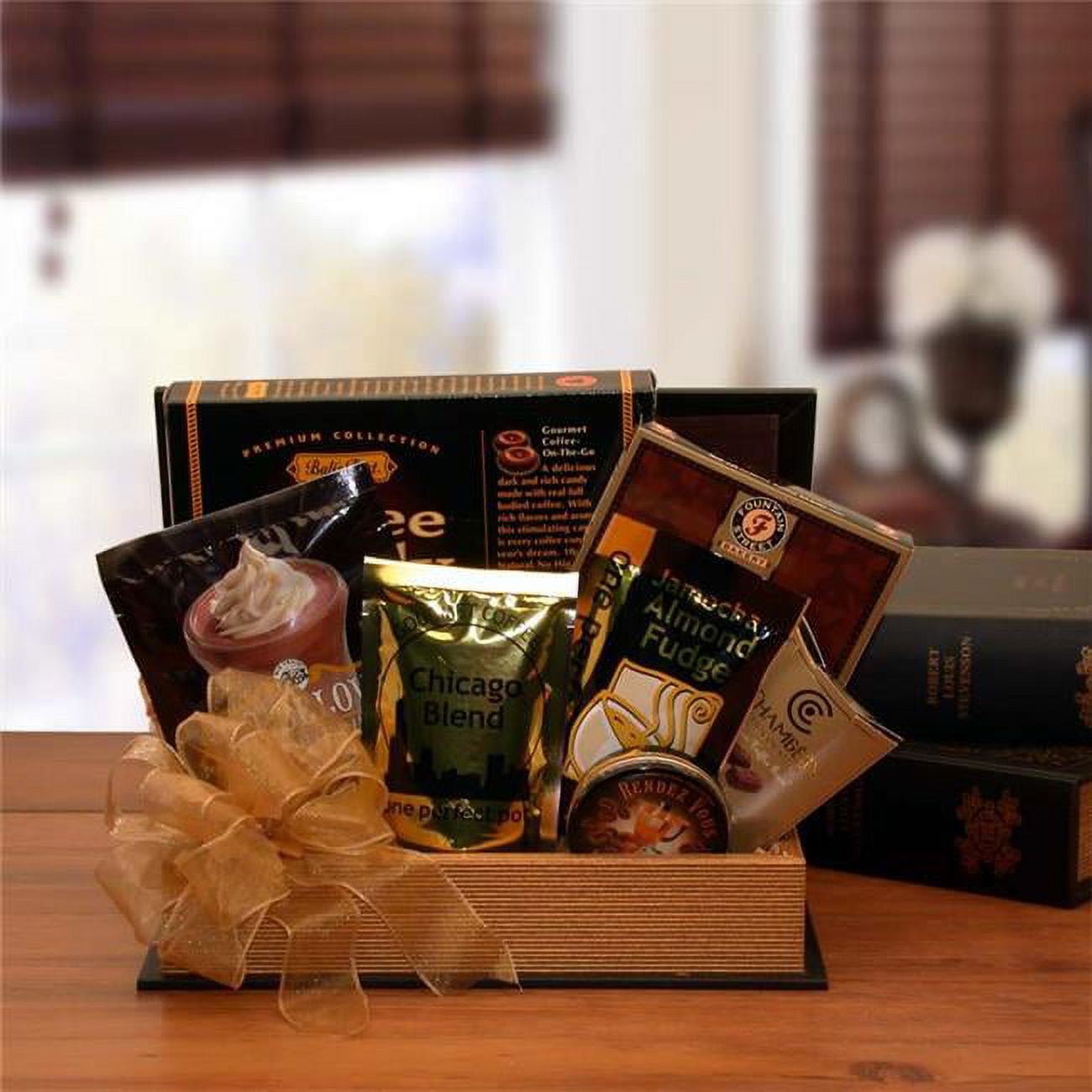 Gift Basket Drop Shipping 810203-25 Book Lovers Gift Set