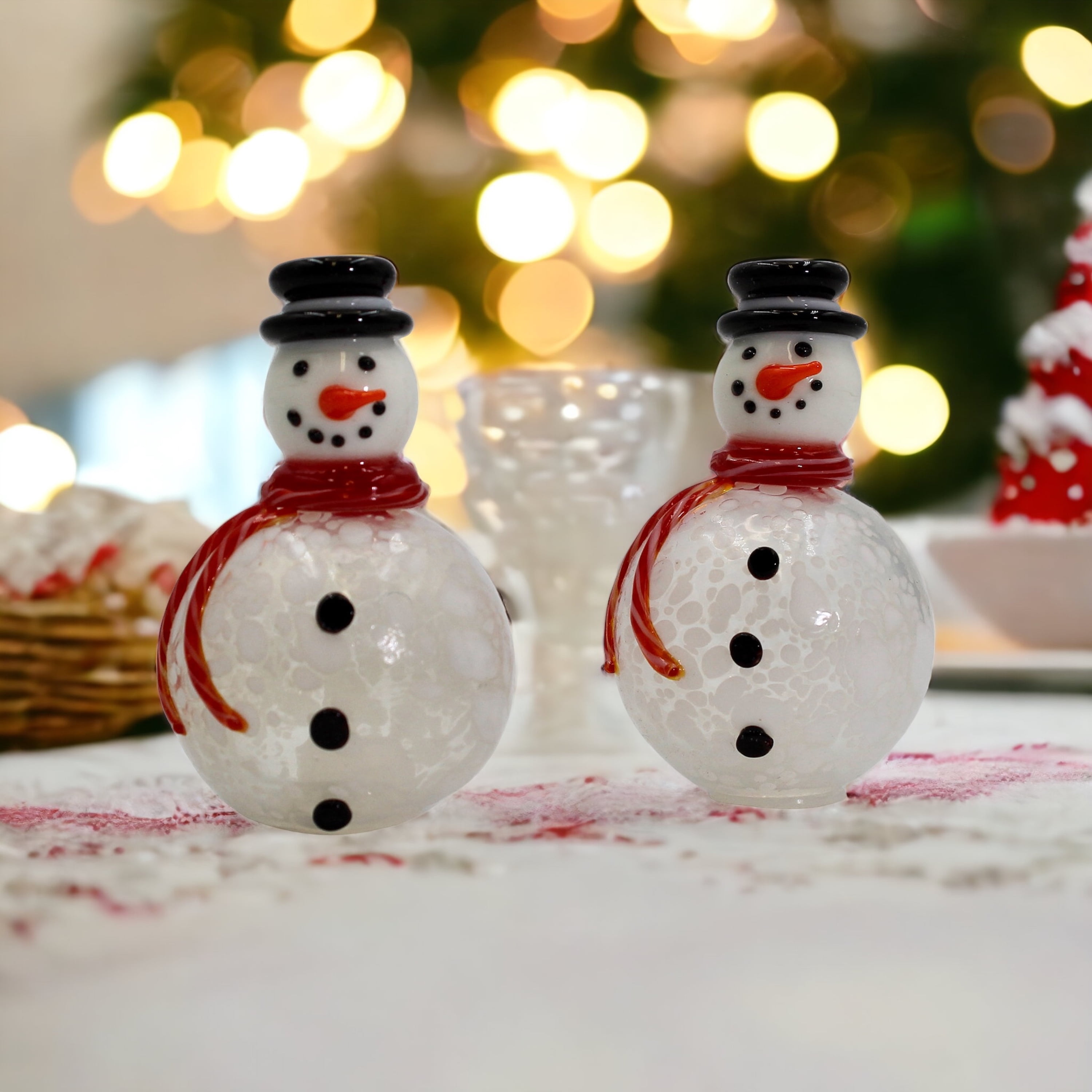 Buy Painted Snowman Salt and Pepper Shakers, Glass Winter Shakers, Cute Salt  Shakers, Holiday Shakers, Glass Shaker, Grab Bag Gift, Xmas Gift Online in  India 