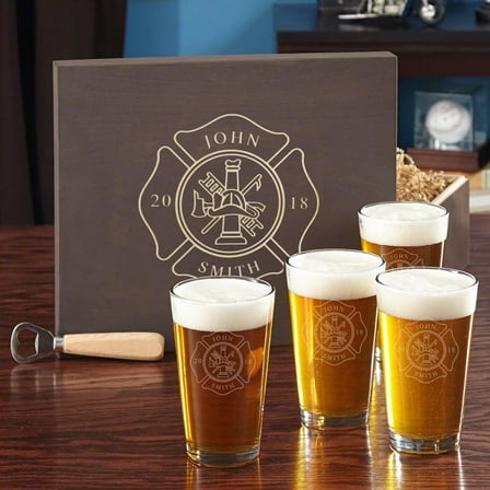 Gift Set with Pint Glasses and Glass Drinking Set