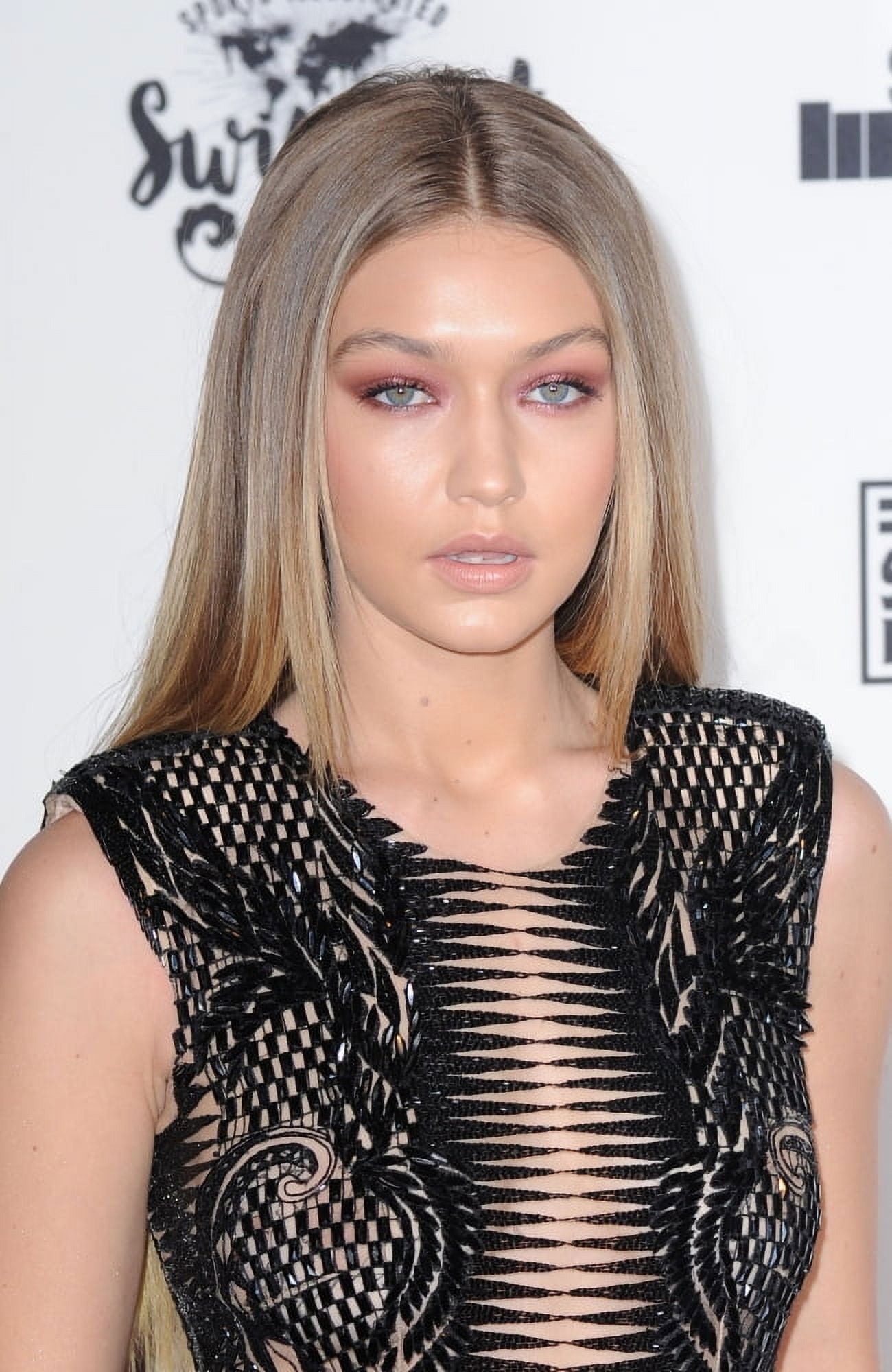 Gigi Hadid At Arrivals For Sports Illustrated Celebrates Swimsuit 2016 Canvas Art - (16 x 20)