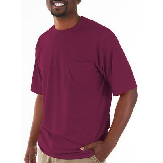 Gildan Big and tall men's classic short sleeve t-shirt with pocket