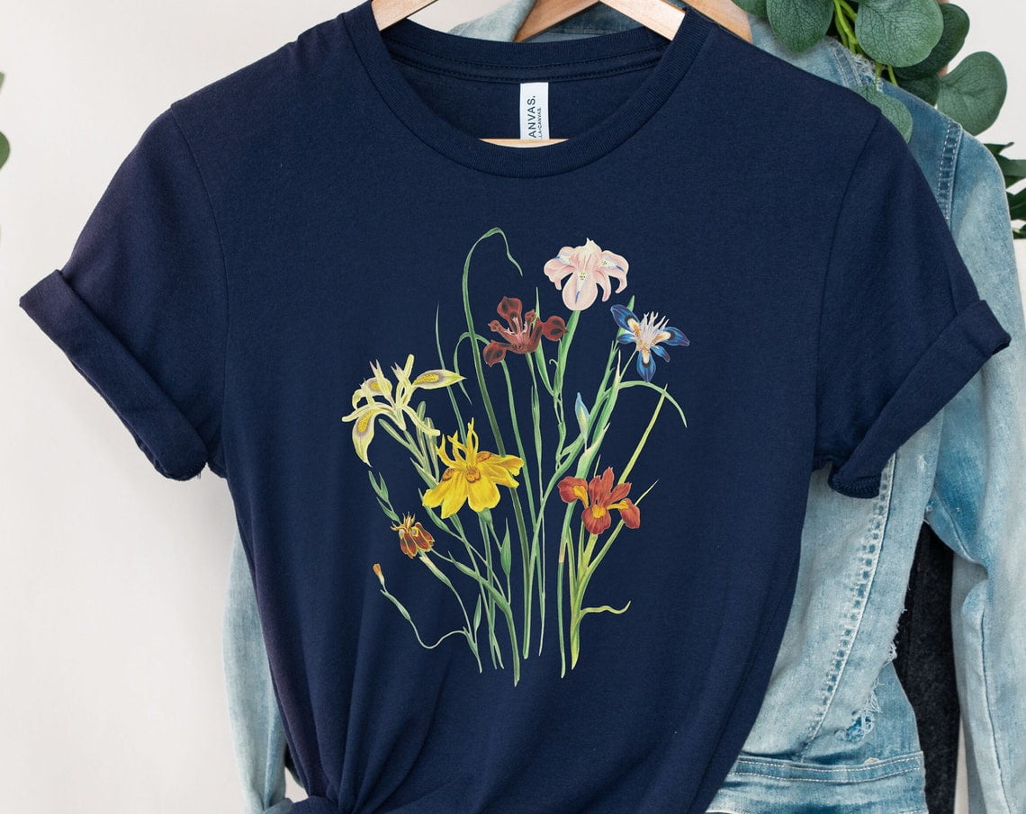 Boho Flower Shirt For Women - Vintage Daisy Graphic Tee, Short Sleeve Cottage Core Top