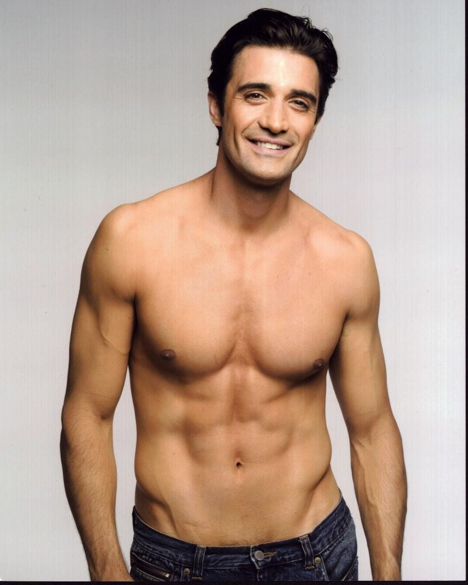 Gilles Marini Shirtless In Jeans Gray Background Photo Print (8 x 10