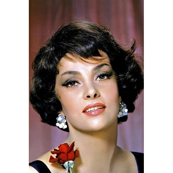 Gina Lollobrigida Stunning Sultry Glamour Pose Italian Bombshell 24x36 Poster