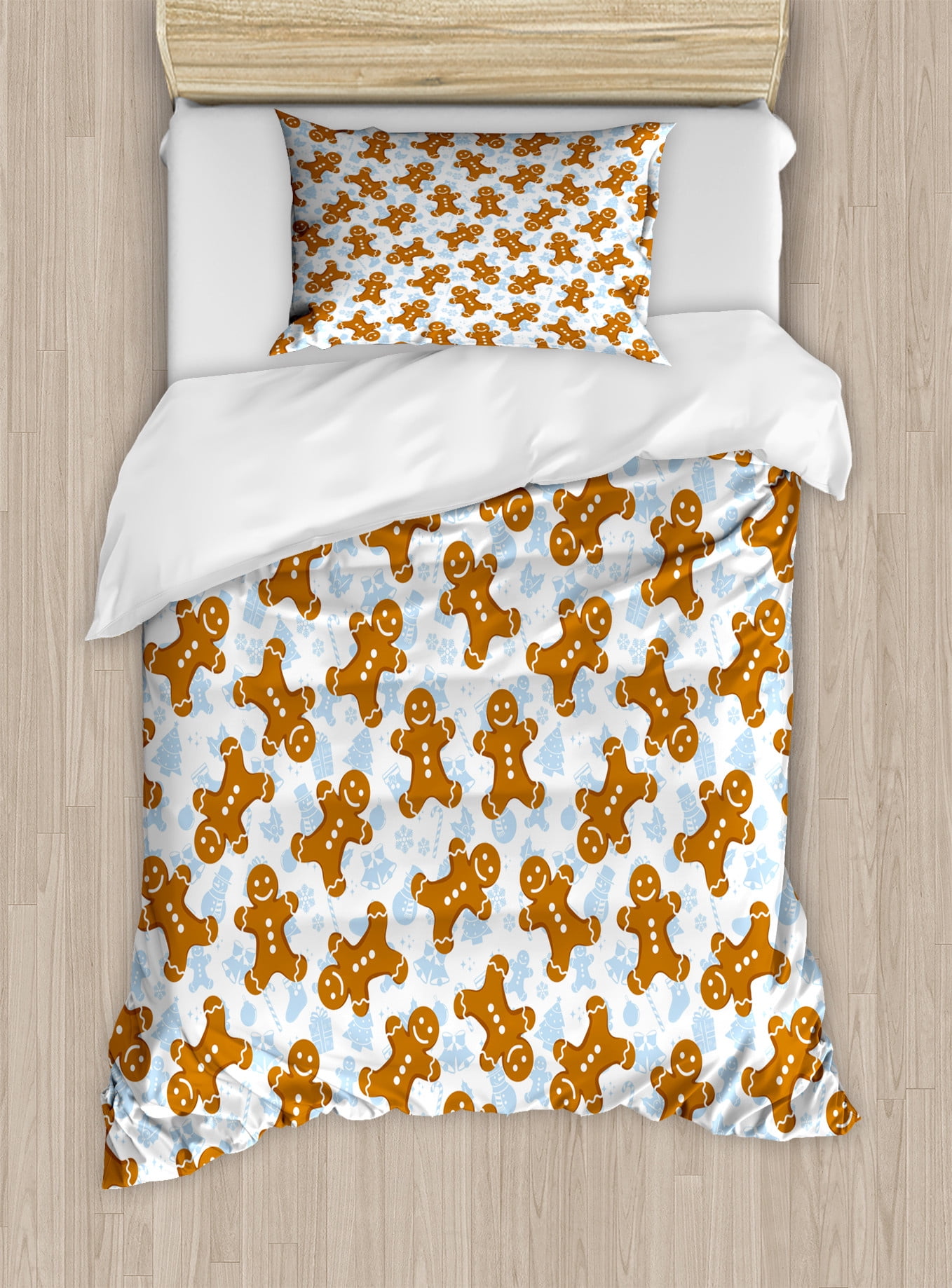 Gingerbread Man Twin Duvet Cover Set in Pale Caramel and Blue