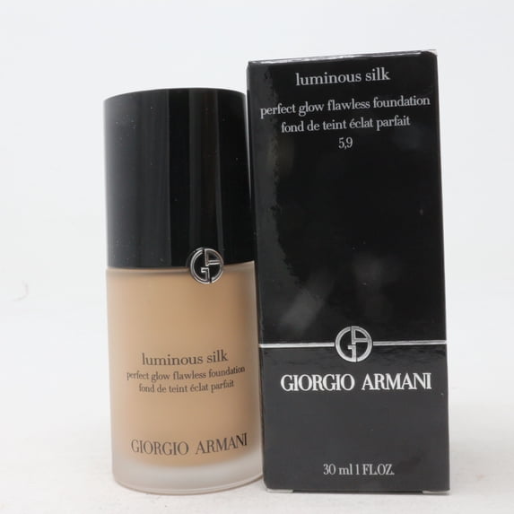 Giorgio Armani Luminous Silk Foundation - 5.9 Medium-Neutral , 1 oz Foundation