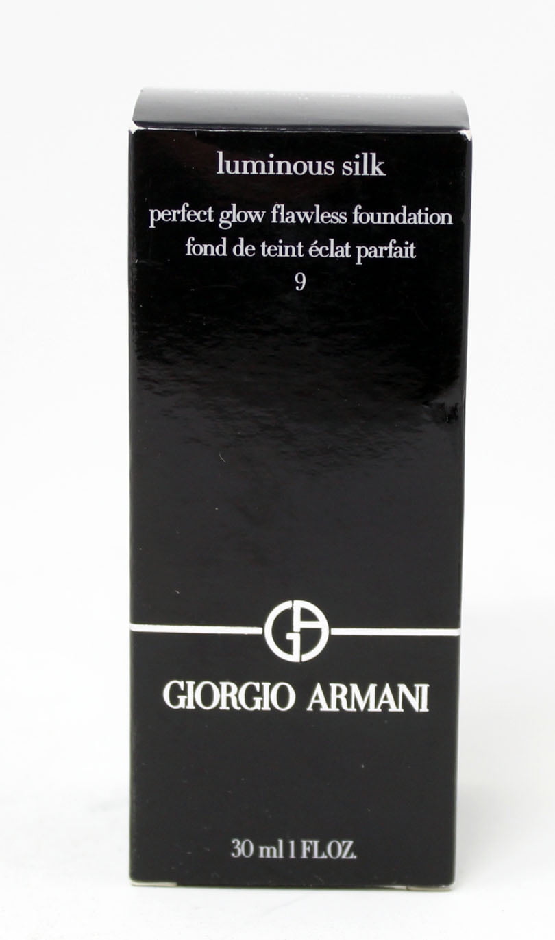 Giorgio Armani Luminous Silk お得なセット $_12.JPG?set_id=880000500F