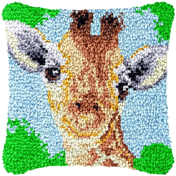 Giraffe Latch Hook Kits Pillow Cover DIY Rug Making Crochet Hook Cushion Making Kits with Preprinted Pattern Canvas DIY Needlework Crochet Kits Sofa Decor 43x43cm