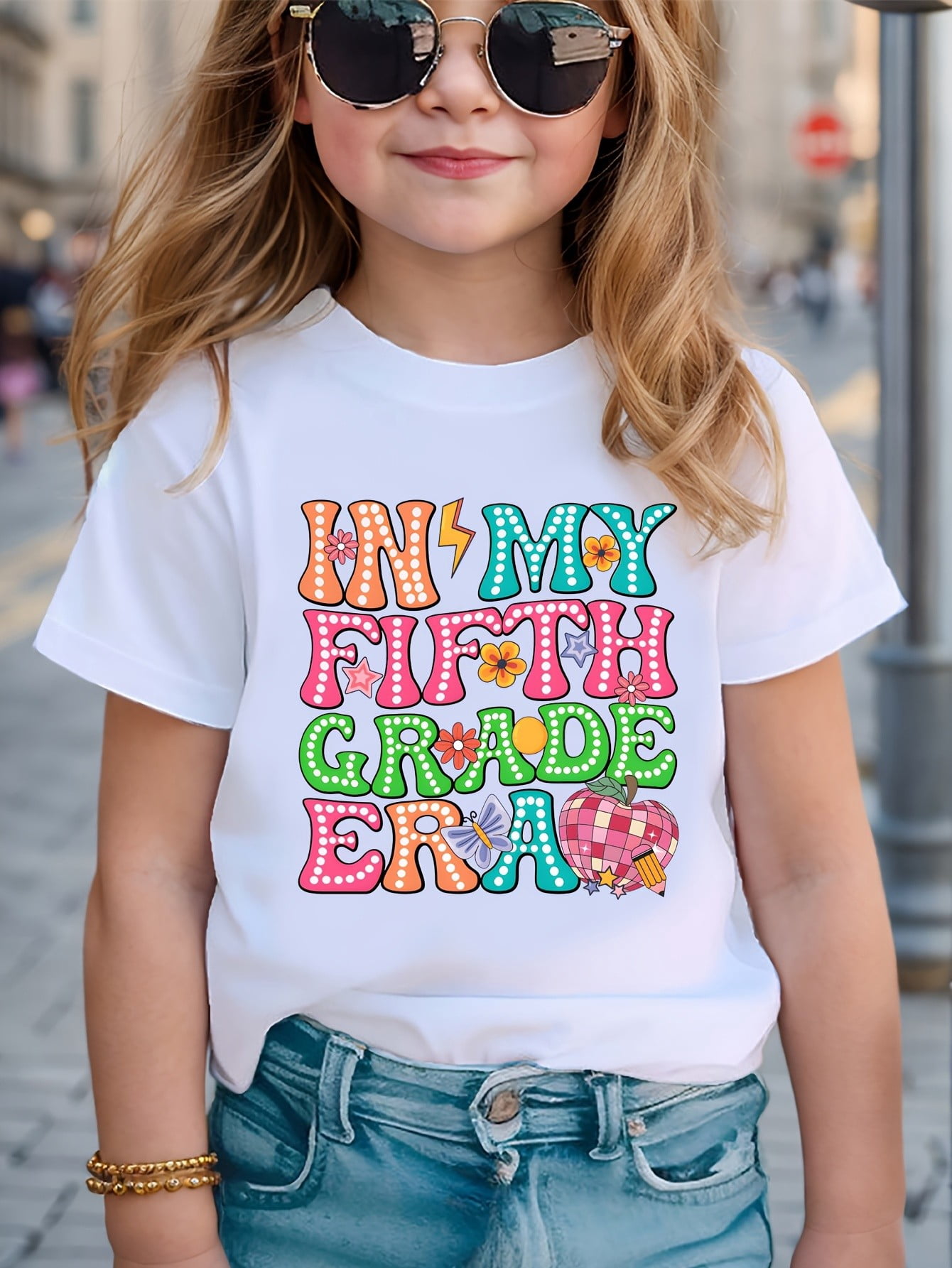 Girls'”In My Fifth Grade Era“Graphic Tee - Casual Short Sleeve Crew ...