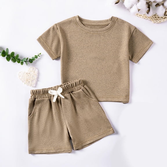 Girls' Solid Color Short Sleeve Tee and Elastic Waist Shorts Casual Two-Piece Outfit Set