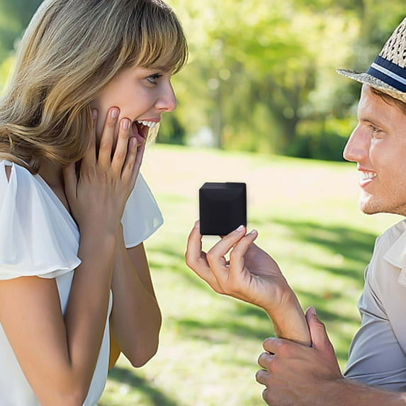 Giunmcul Online Shopping LED Ring Box for Proposal Wedding Engagement Birthday Valentine Day Christmas LED Ring Jewelry Gift Box with Light for Men for Women for Gi