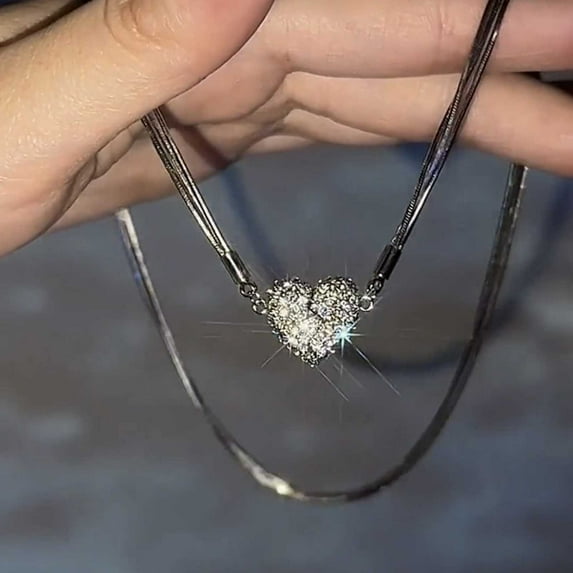 Giunmcul up to 45% Off Magnetic Patchwork Necklace Multi-layer-studded Magnet Necklace Heart-shaped Necklace Temperament Clavicle Chain