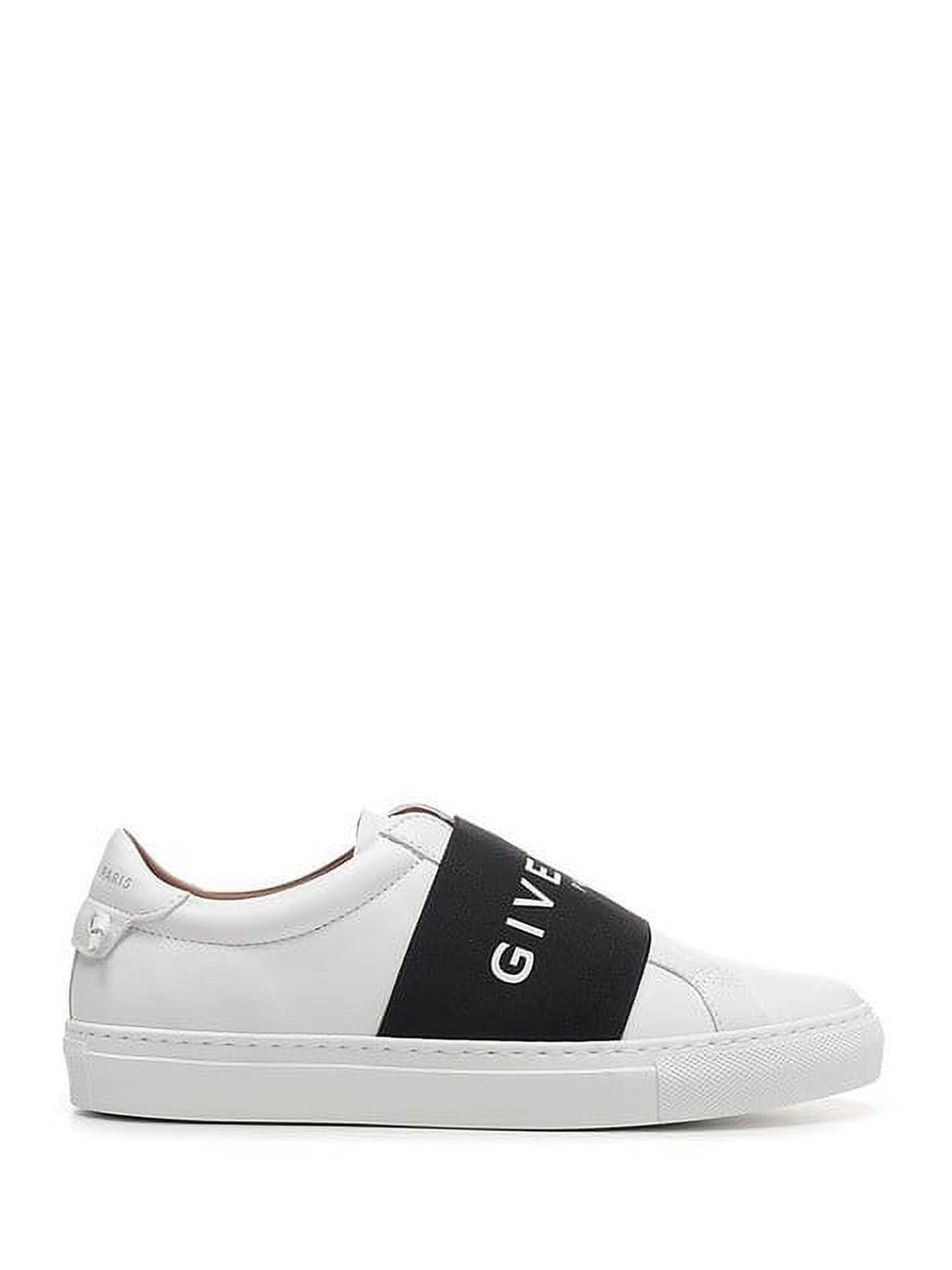 Givenchy Active Runner Sneakers In Nero | ModeSens | Black leather shoes  men, Sneakers, Trainer sneakers