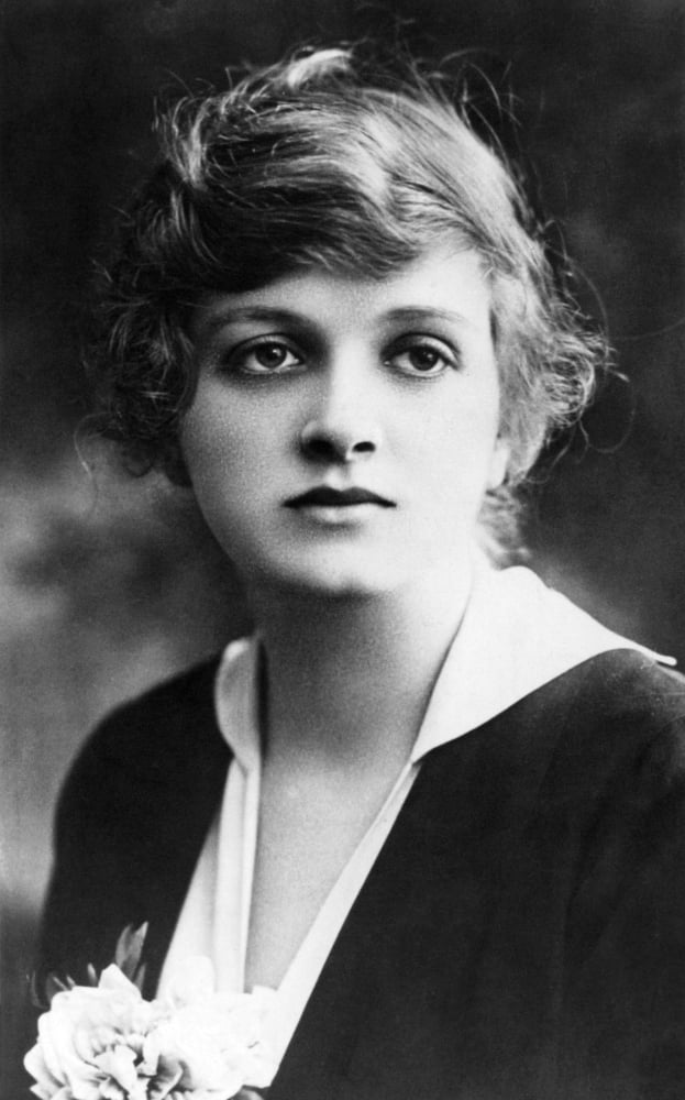 Gladys Cooper Canvas Art - (16 x 20)