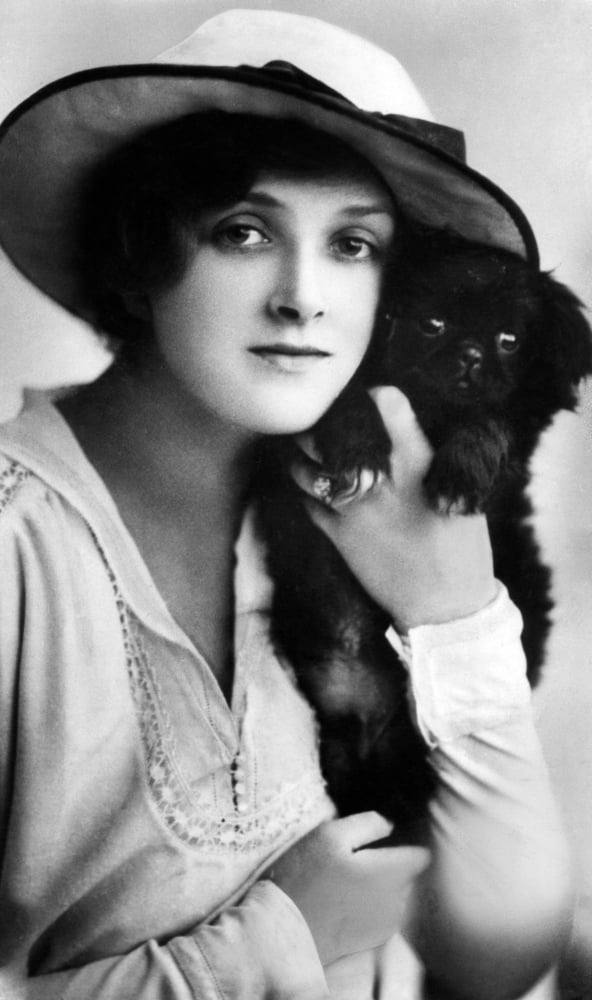Gladys Cooper Canvas Art - (16 x 20)