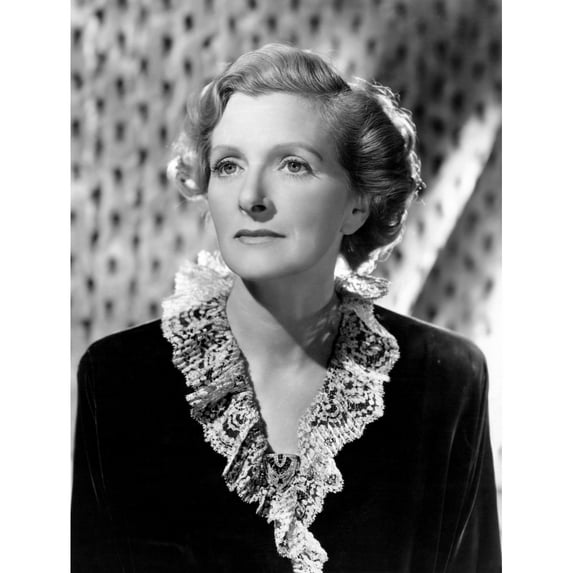 Gladys Cooper Mgm Portrait Ca. Early 1940S Photo Print (8 x 10)