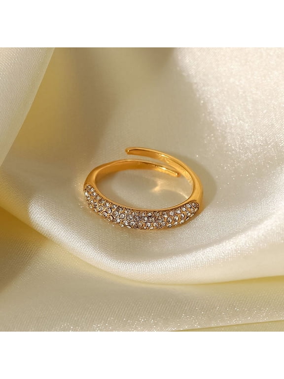 Glam Style Angelic Ring