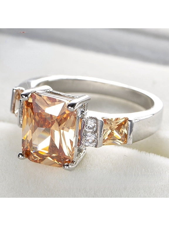 Glam Style Champagne Ring Size 8