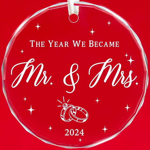 Glass Mr and Mrs Ornament, Wedding Gifts for Couples 2024, Newlywed