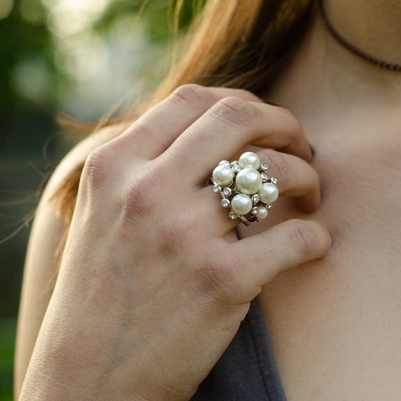 Elegant Glass Pearl Cluster Ring with Austrian Crystal Accents - Size 10 Jewelry Ring