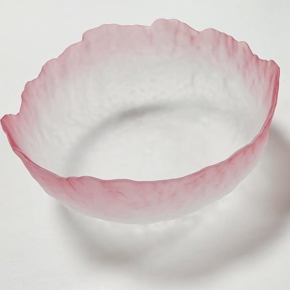 Glass Salad Bowl Irregular Lotus Flower Shape Serving Bowls, owls for Kitchen and Ice Cream Candy Dishes (Crystal Clear with Gold Rim, 6.5")