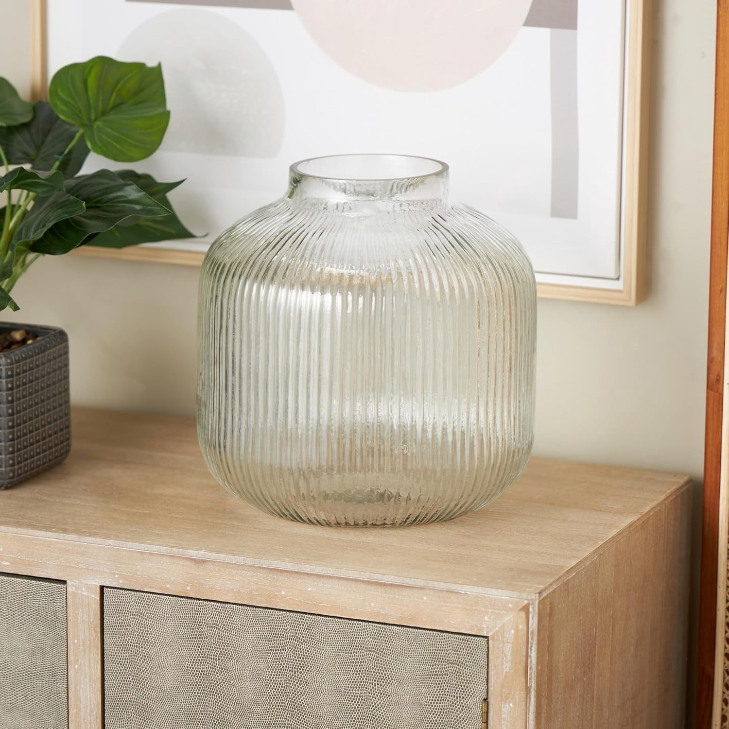 Glass Short Round Ribbed Vase - Clear Decor Centerpiece for Flowers ...