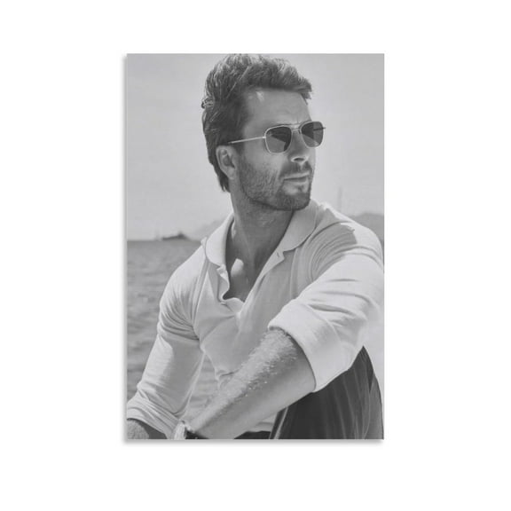 Glen Powell Canvas Poster Canvas Poster Wall Art Picture Prints Hanging Photo Gift Decor Home Posters Artworks 16x24inch(40x60cm)