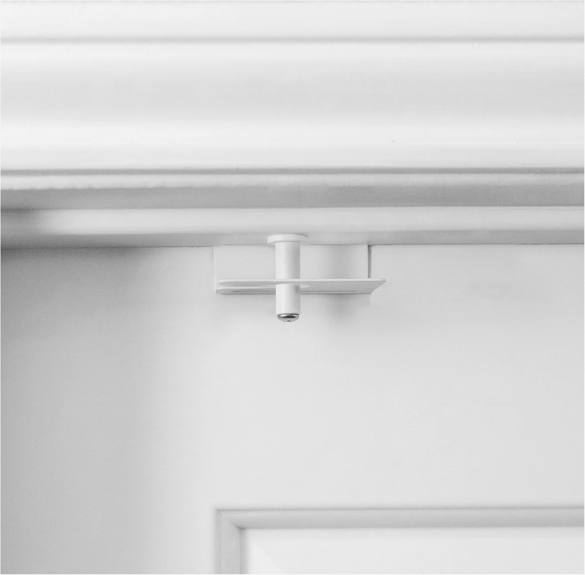 GlideLok Durable Metal Top-of-Door Childrens Baby Safety Lock for Childproofing