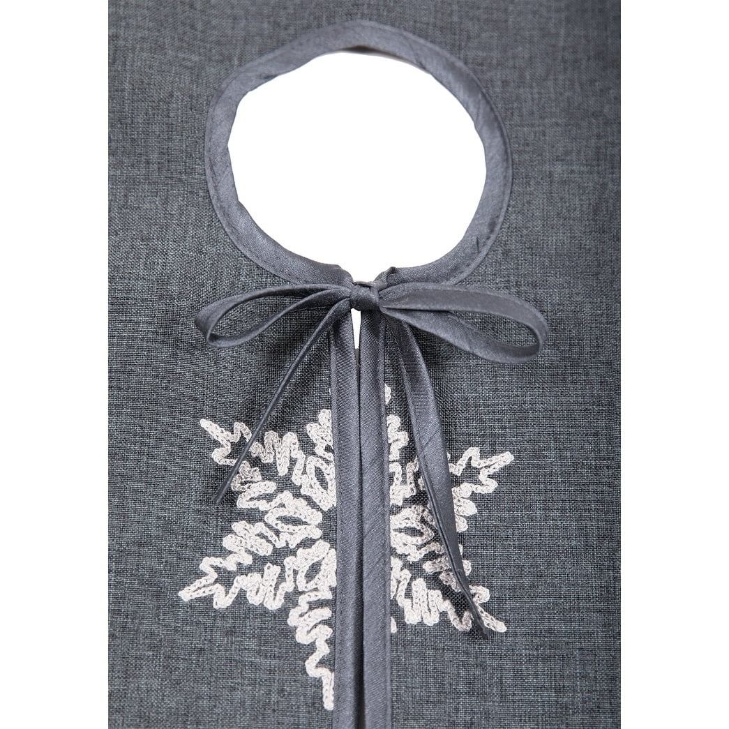 Glisten Snowflake Embroidered 56-Inch Round Grey Polyester Tree Skirt