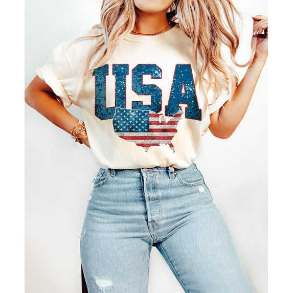 Glitter USA T-shirt, Sparkly American Flag, Retro Style, Trendy 4th of July, Independence Day, Patriotic Shirt