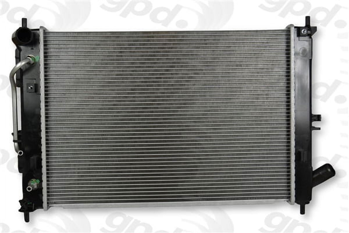 Global 13412C Radiator Fits select: 2014-2016 HYUNDAI ELANTRA, 2015-2018 KIA FORTE