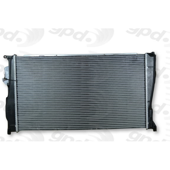 Global 2941C Radiator Fits select: 2007-2013 BMW 335, 2013-2015 BMW X1