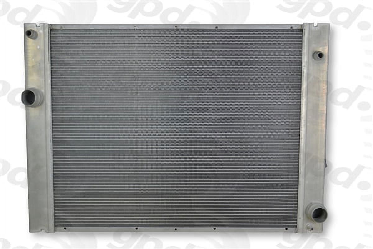 Global 2942C Radiator Fits select: 2008-2010 BMW 528, 2008-2009 BMW 535