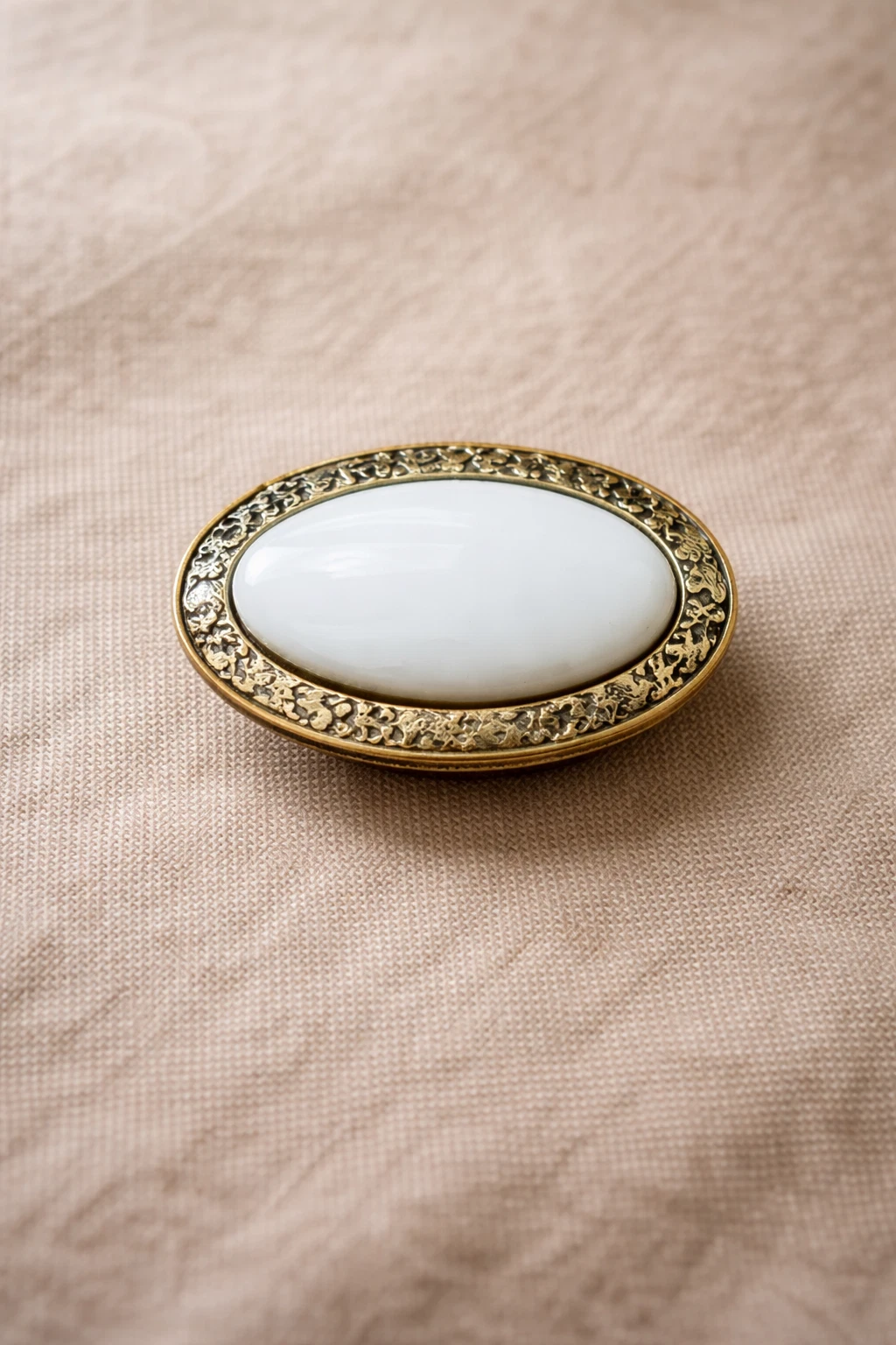Global Antiques Set of 8 Oval Cabinet Knobs White Stone Drawer Pulls Antique Brass Hardware Handle for Dresser Cupboard Door