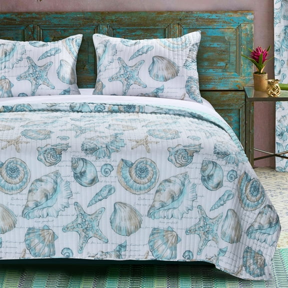Global Trends Coastal Seashell Nautical Theme Reversible Quilt Set, 3-Piece Full/Queen