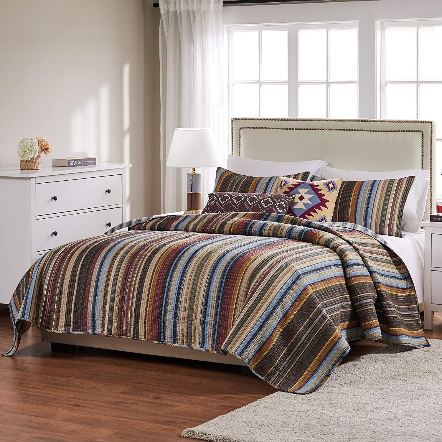 Durango Twin Blue Cotton Reversible Quilt Set with Throw Pillows