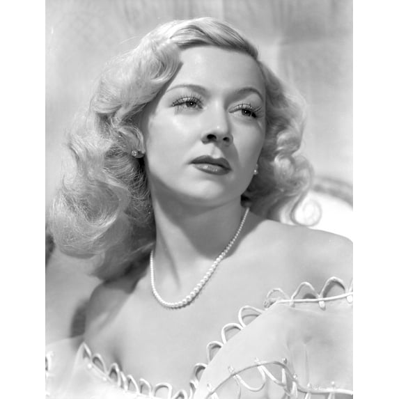 Gloria Grahame Close Up Portrait Photo Print (8 x 10)